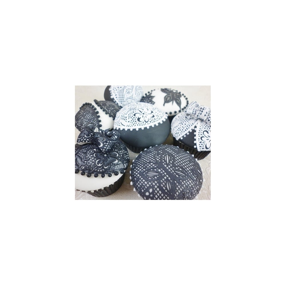 Zahara - Large Lace Mat