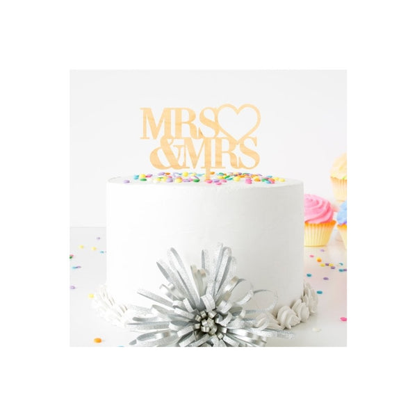 Mrs & Mrs Heart Topper