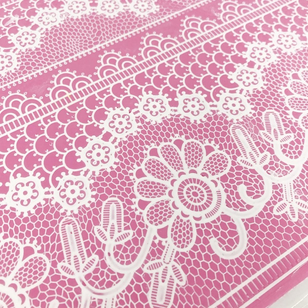 Delilah Cake Lace Mat