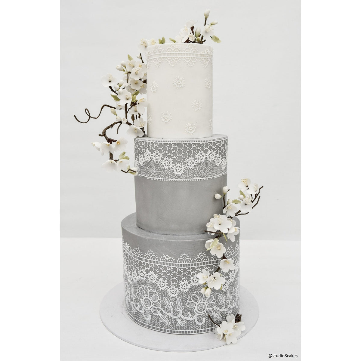 Delilah Cake Lace Mat