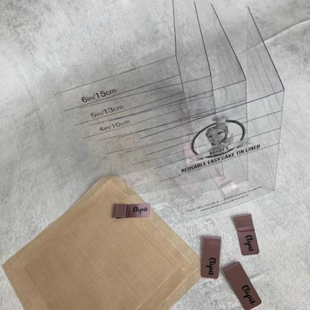 Square Chocolate Biscuit Cake Tin Liner Kit