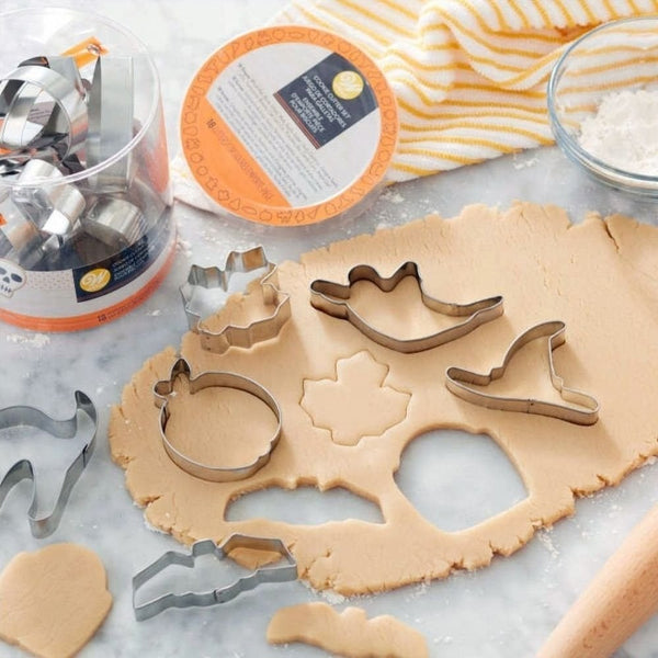 Halloween Metal Cookie Cutters x18