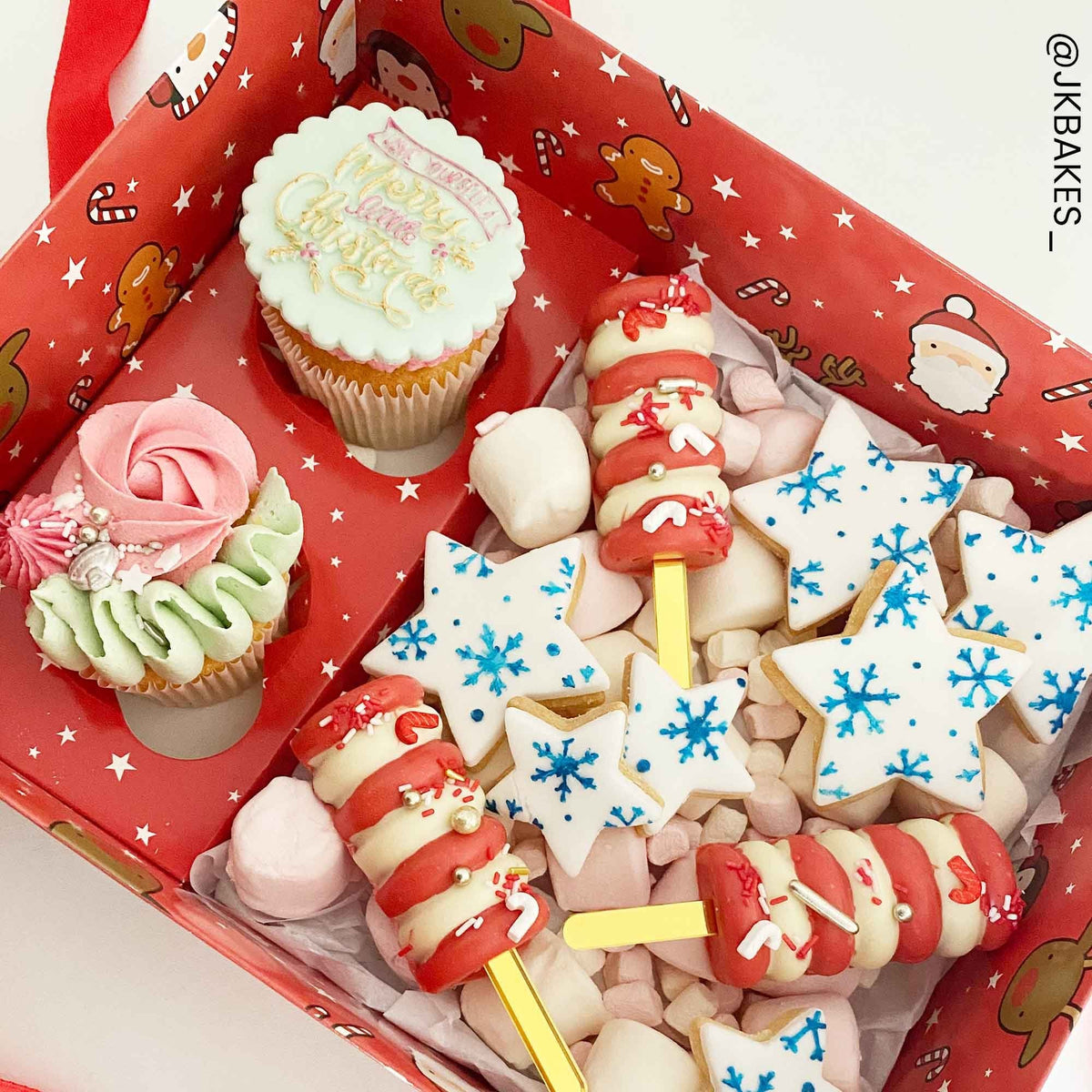 Festive Friends Hamper & Cupcake Box - Pack Of 2