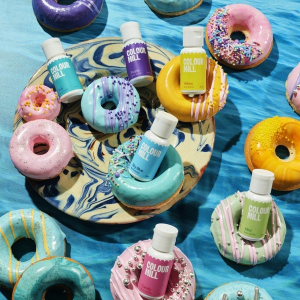Pool Party - Gift Set of 6 Oil Based Colouring