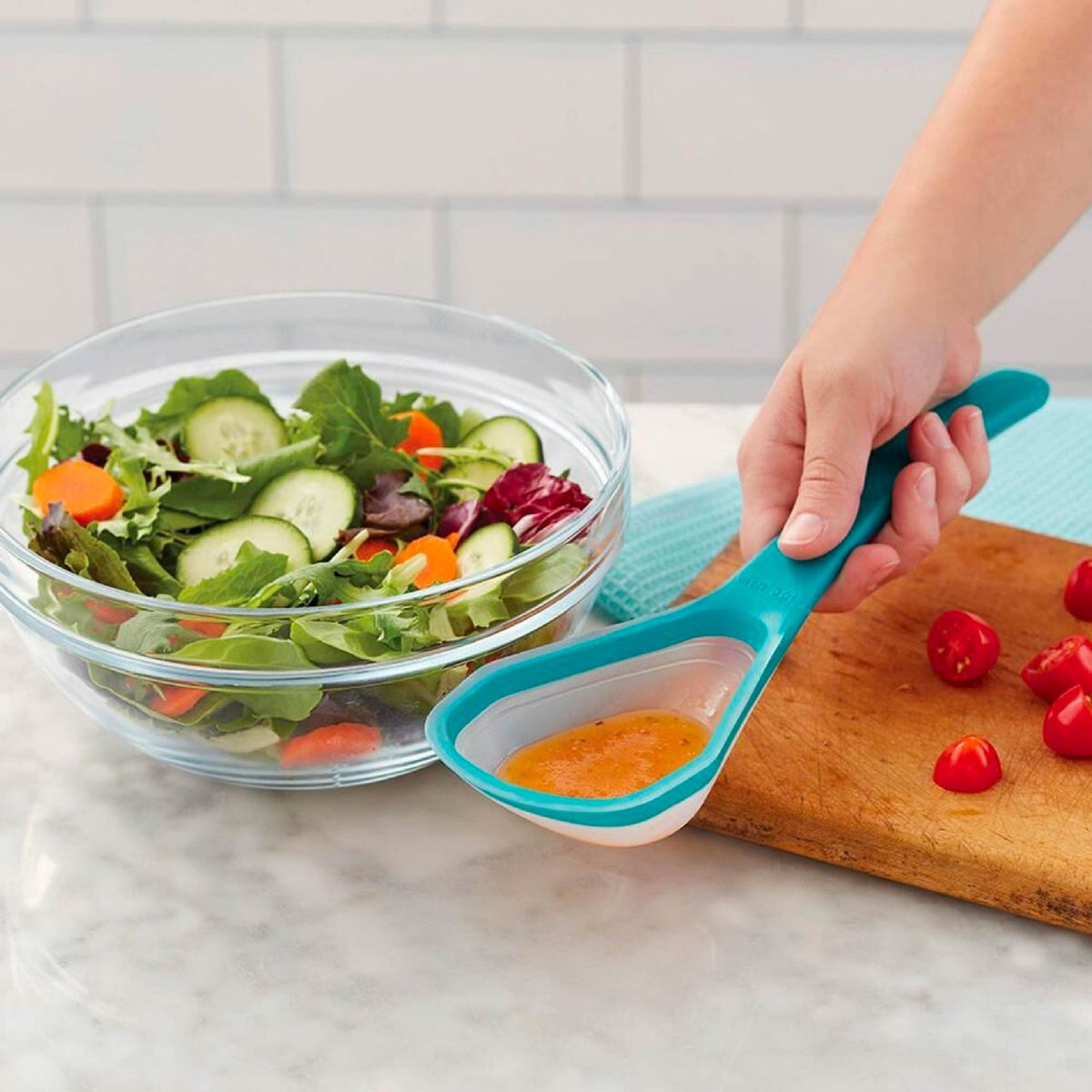 Wilton Versa-Tools Mix & Pour Spoon