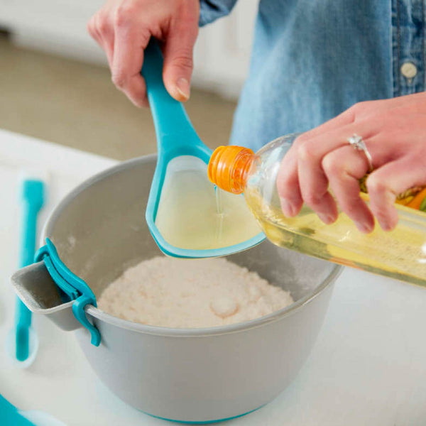 Wilton Versa-Tools Mix & Pour Spoon