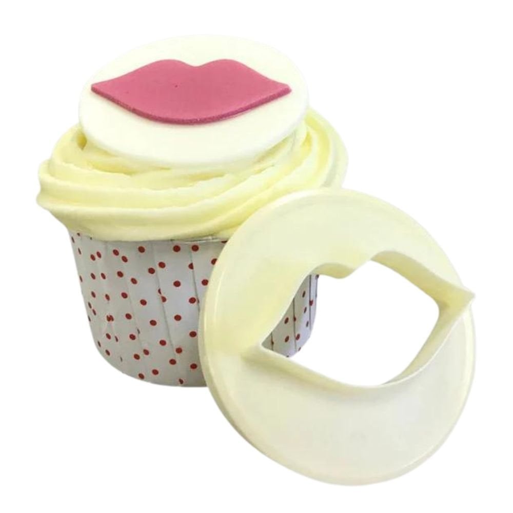 Lips & Circle Cupcake Icing Cutter