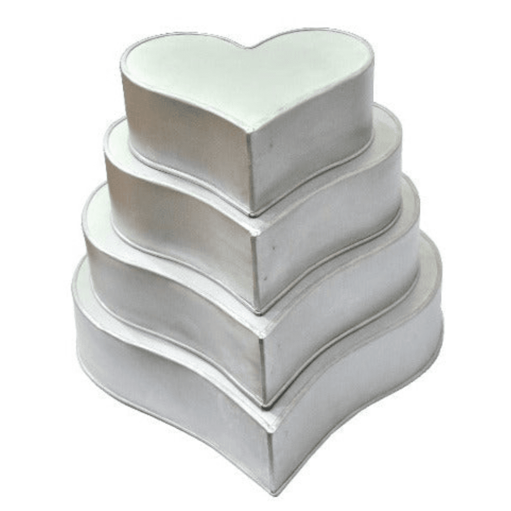 Set Of 4 Tier Heart Baking Tins