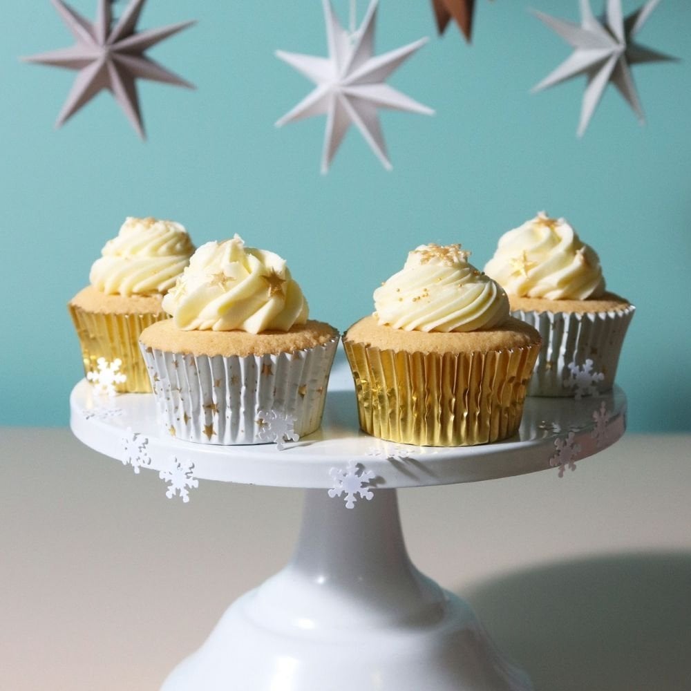 Golden Stars Christmas Foil-lined Cupcake Cases x 60
