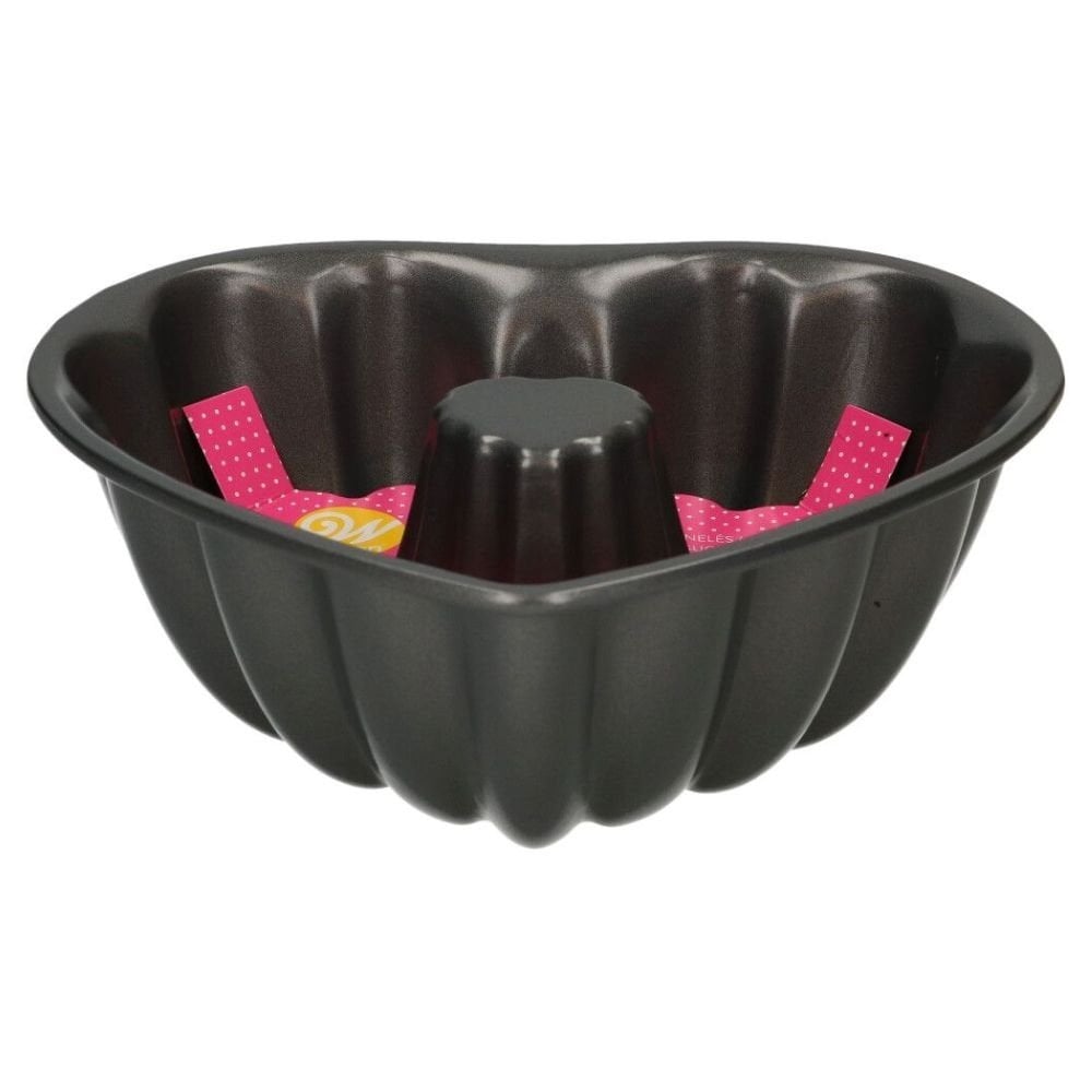 Heart Fluted Tube Pan 20cm