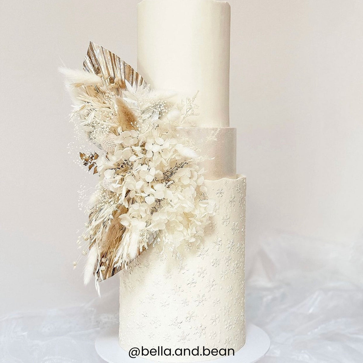 Gold & White Palm Spear Bouquet