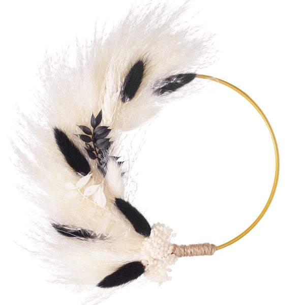Black & White Dried Flower Ring 14cm (Without Stem)