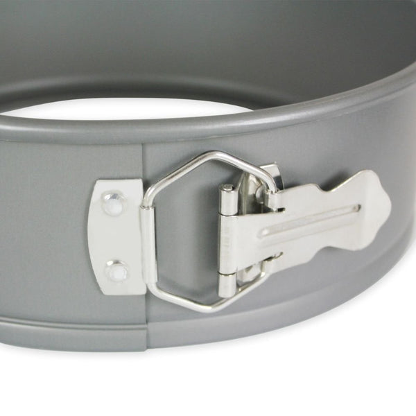Silver Round Anodised Springform Cake Tin 9" x 3"
