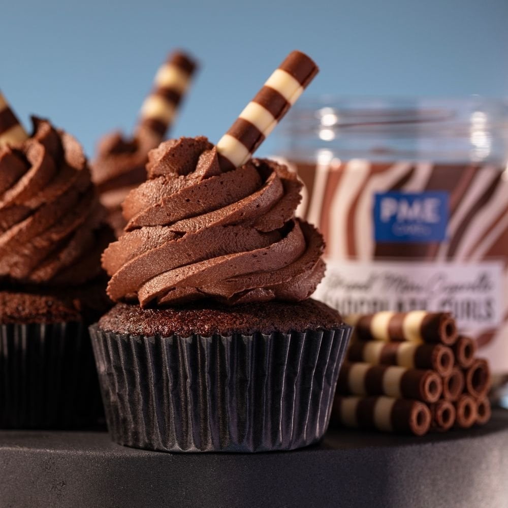 Striped Mini Chocolate Curls 100g