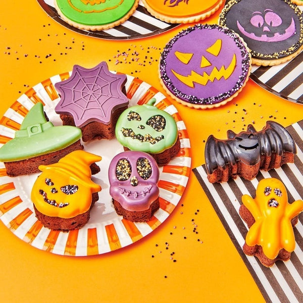 Ghost, Witch Hat, Bat, Pumpkin, Skull & Spider Web Silicone Mould