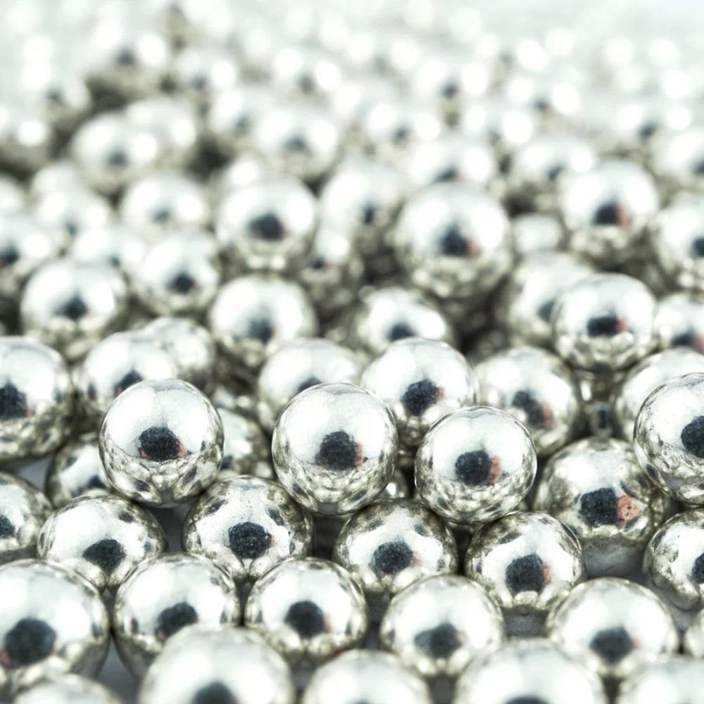 Silver Small Crispy Balls 150g