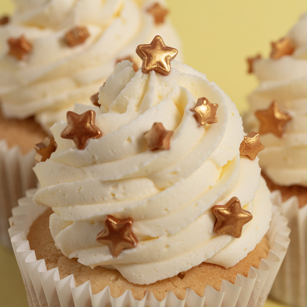 Gold Stars Sprinkle Charms 25g
