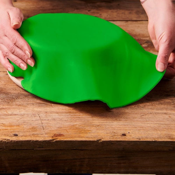 Spring Green Ready Rolled Sugarpaste Disc