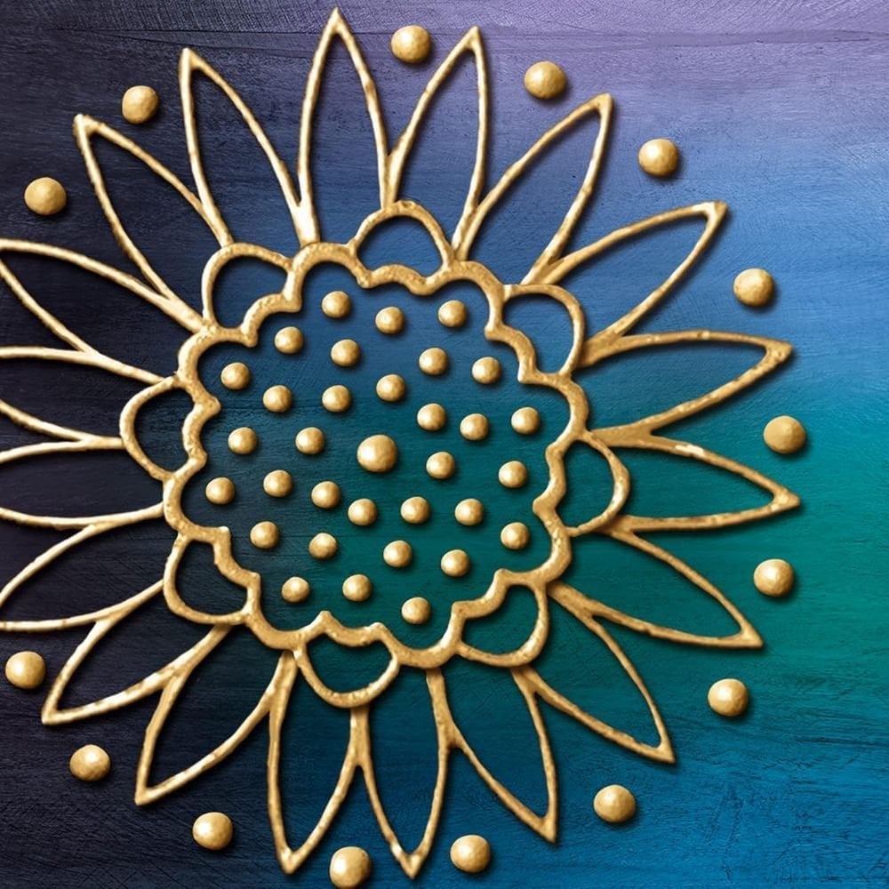 Gold Decorating Icing Tube 50g